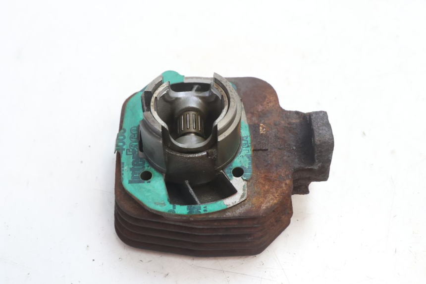 photo de CILINDRO PISTON PEUGEOT LUDIX ONE 50 (2004 - 2013) - Primer plano técnico