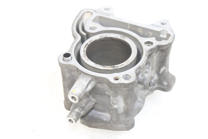 photo de CILINDRO PISTÓN PIAGGIO MEDLEY 125 (2016 - 2023) - Recambio usado revisado