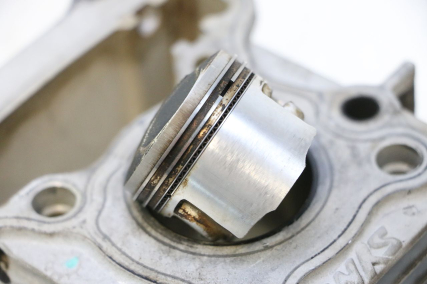 photo de CILINDRO PISTON SYM MIO 50 (2005 - 2010) - Inspección visual detallada