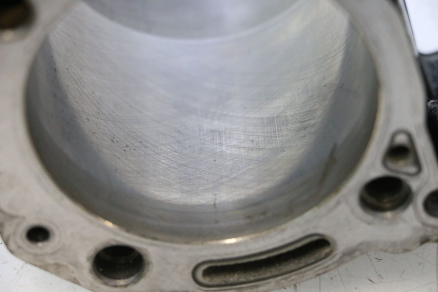 photo de CILINDRO PISTON PIAGGIO MP3 LT 300 (2010 - 2016) - Detalles de los puntos de fijación