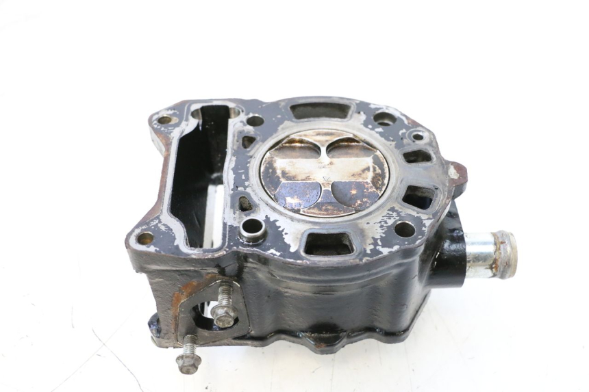 photo de CILINDRO PISTÓN PIAGGIO MP3 125 (2006 - 2014) - Primer plano técnico