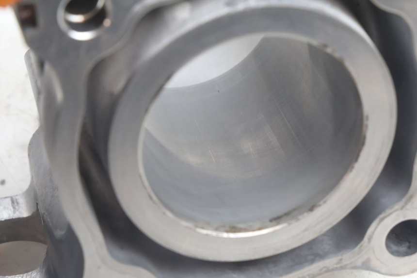 photo de CILINDRO PISTON YAMAHA N-MAX NMAX 125 (2021 - 2024) - Marcados y referencias originales