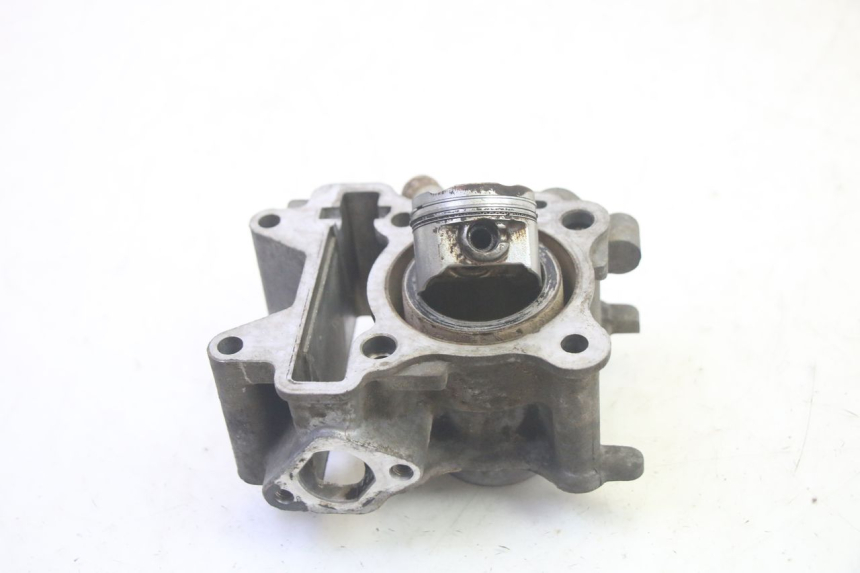 photo de CILINDRO PISTON YAMAHA NEOS NEO'S 4T 50 (2008 - 2016) - Vista principal