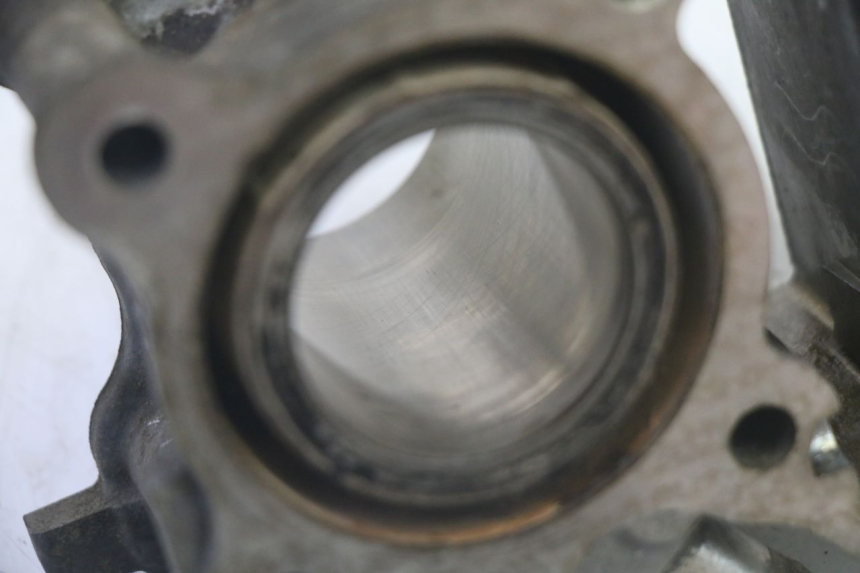 photo de CILINDRO PISTON YAMAHA NEOS NEO'S 4T 50 (2008 - 2016) - Estado de la superficie y material