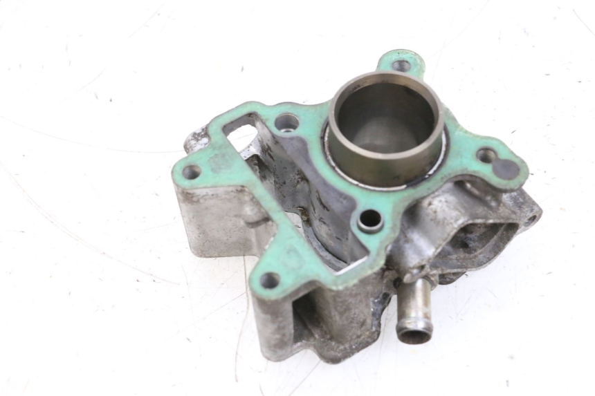 photo de CILINDRO PISTON YAMAHA NEOS NEO'S 4T 50 (2008 - 2016) - Detalles de los puntos de fijación