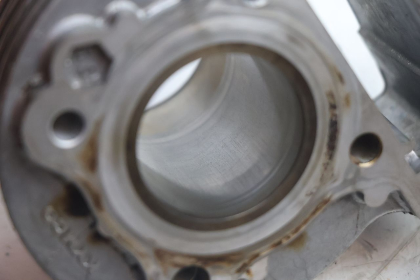 photo de CILINDRO PISTON KYMCO LIKE 4T 50 (2019 - 2025) - Otra vista del artículo