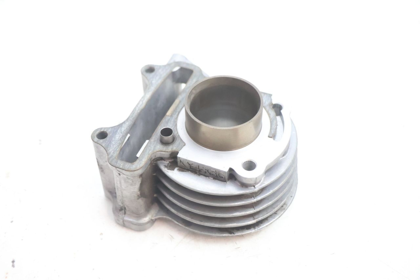 photo de CILINDRO PISTON KYMCO LIKE 4T 50 (2019 - 2025) - Zoom sobre los componentes