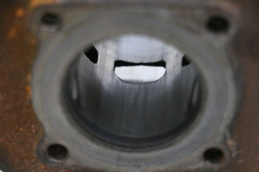 photo de CILINDRO PISTON PIAGGIO NEW TYPHOON 50 (2018 - 2021) - Otra vista del artículo