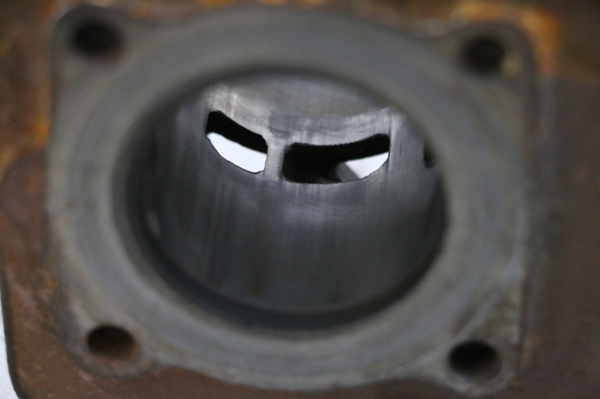 photo de CILINDRO PISTON PIAGGIO NEW TYPHOON 50 (2018 - 2021) - Características distintivas