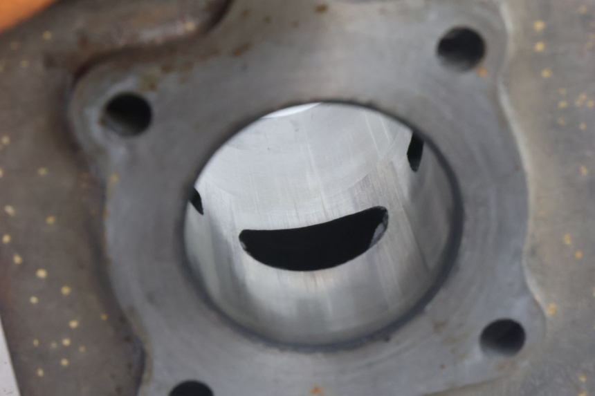 photo de CILINDRO PISTON PIAGGIO NEW TYPHOON 50 (2018 - 2021) - Inspección visual detallada