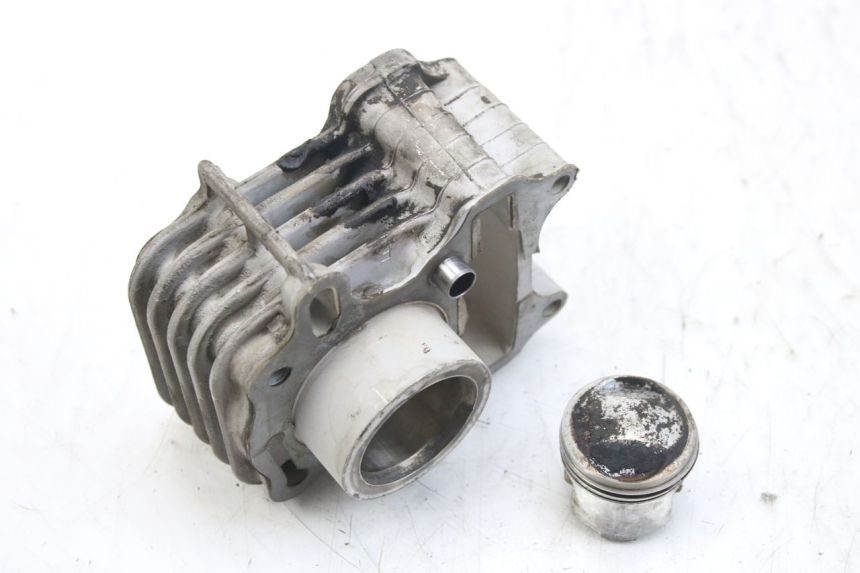 photo de CILINDRO PISTÓN SYM ORBIT 2 4T 50 (2008 - 2017) - Vista general del producto