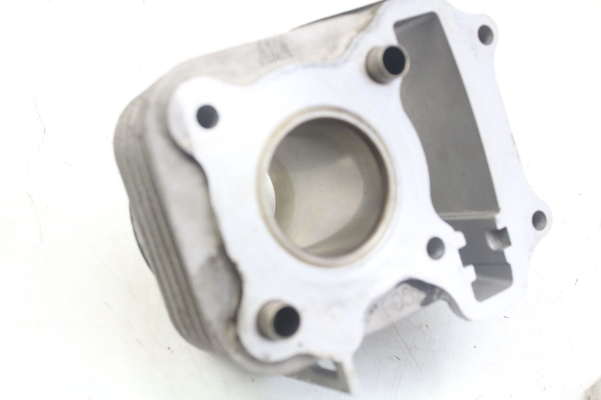 photo de CILINDRO PISTON SYM ORBIT 2 4T 50 (2018 - 2022) - Detalles de los puntos de fijación