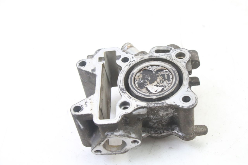photo de CILINDRO PISTON MBK OVETTO 4T 50 (2008 - 2016) - Primer plano técnico