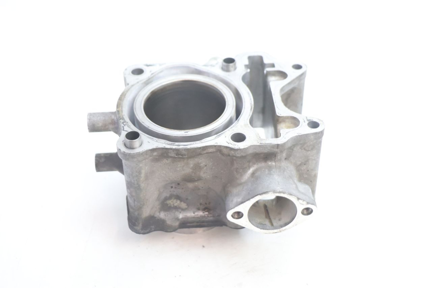 photo de CILINDRO PISTÓN HONDA PCX (JF28) 125 (2009 - 2011) - Detalles de los puntos de fijación