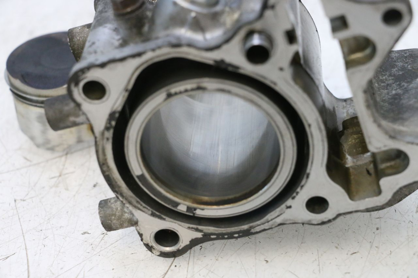 photo de CILINDRO PISTON HONDA PCX (JF57/JF64) 125 (2014 - 2018) - Recambio usado revisado