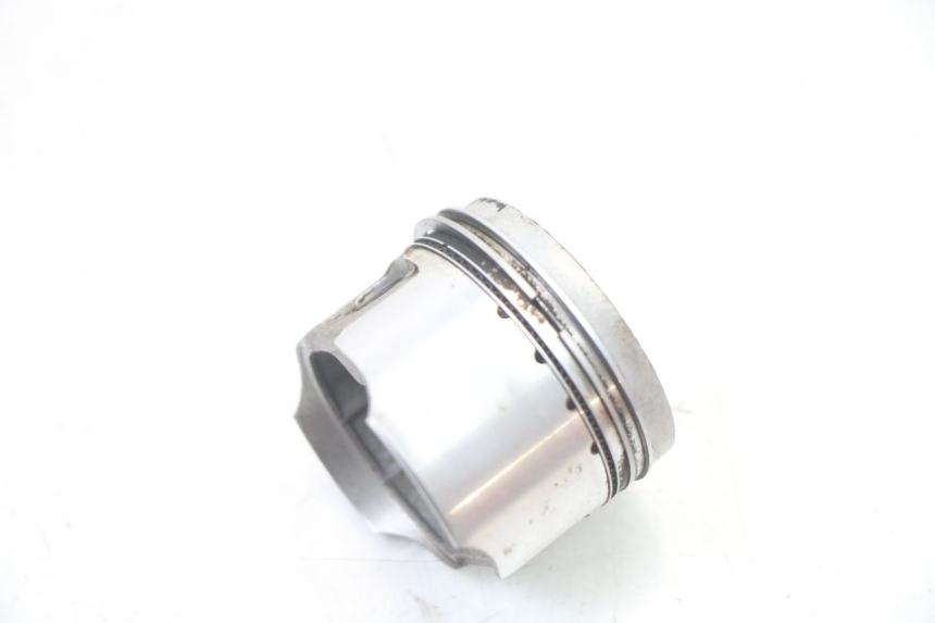 photo de CILINDRO PISTON PEUGEOT KISBEE 4T 50 (2010 - 2017) - Recambio usado revisado