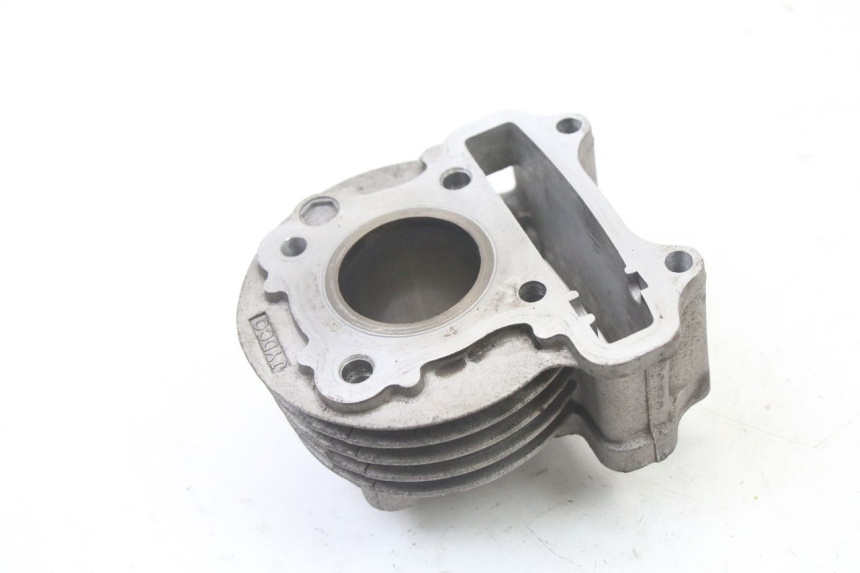 photo de CILINDRO PISTON PEUGEOT KISBEE 4T 50 (2010 - 2017) - Marcados y referencias originales
