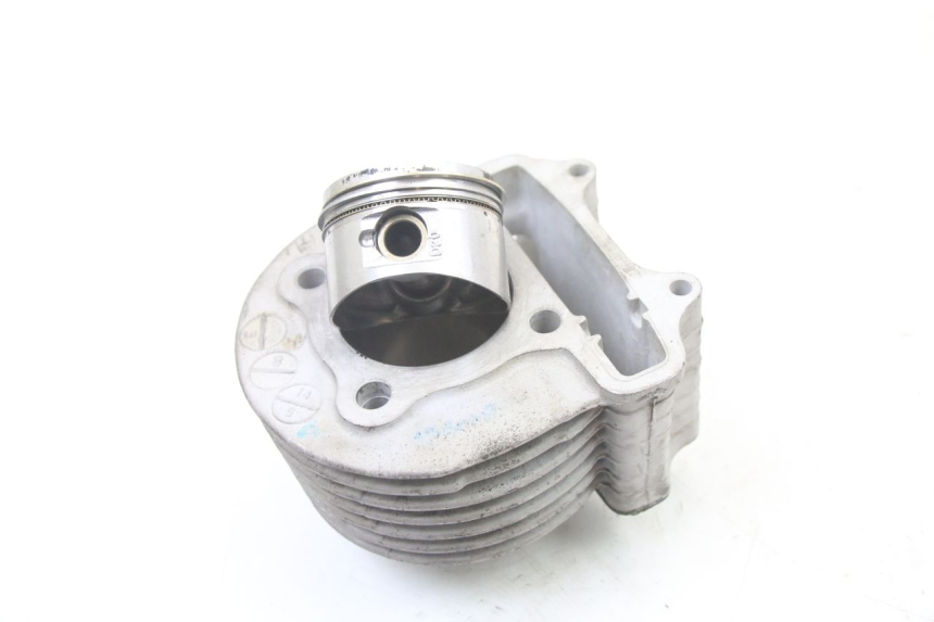 photo de CILINDRO PISTON PEUGEOT VIVACITY 125 (2010 - 2017) - Detalle de la pieza