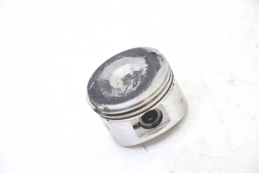 photo de CILINDRO PISTON PEUGEOT VIVACITY 125 (2010 - 2017) - Detalles de los puntos de fijación