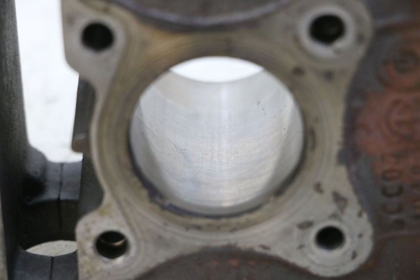 photo de CILINDRO PISTÓN PIAGGIO ZIP 4T 50 (2018 - 2020) - Estado de la superficie y material