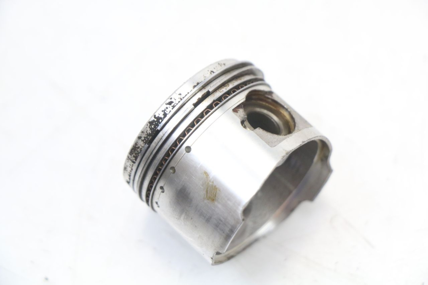 photo de CILINDRO PISTÓN EUROCKA R8 4T 50 (2013 - 2022) - Otra vista del artículo