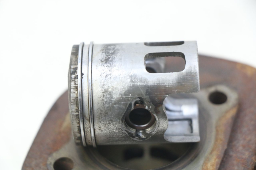 photo de CILINDRO PISTÓN RIDE RACE GT 2T 50 (2012 - 2017) - Zoom sobre los componentes