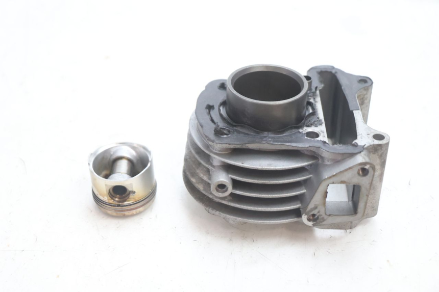 photo de CILINDRO PISTON LAZIO RENO 50 (2016 - 2021) - Detalle de la pieza