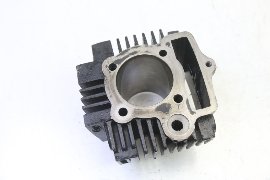 photo de CILINDRO PISTON APOLLO RFZ 125 - Recambio usado revisado