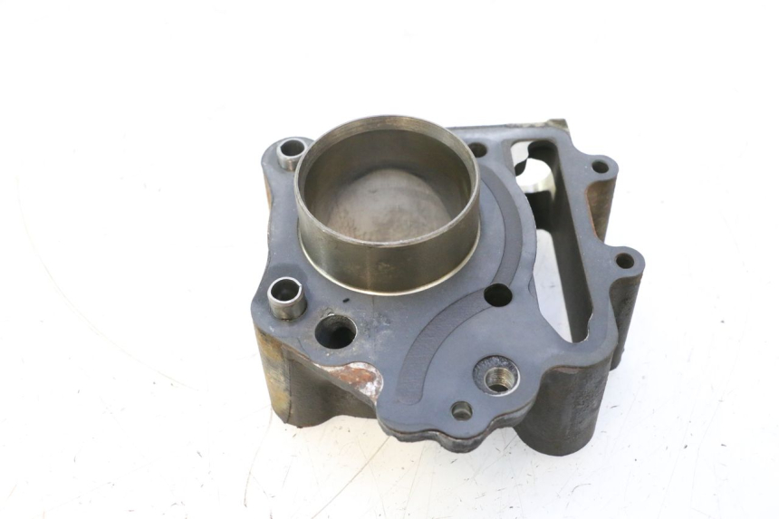 photo de CILINDRO PISTÓN PEUGEOT SATELIS 125 (2006 - 2009) - Otra vista del artículo
