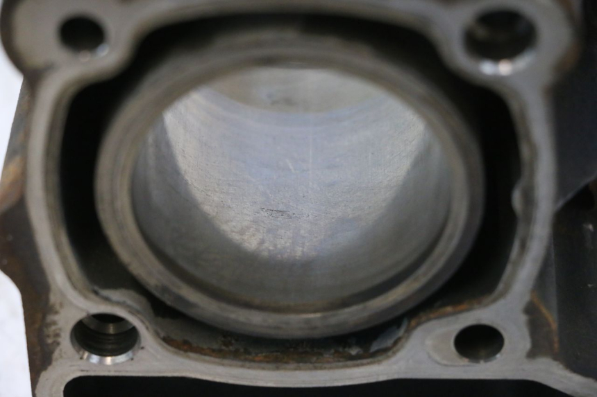 photo de CILINDRO PISTÓN PEUGEOT SATELIS 125 (2006 - 2009) - Recambio usado revisado