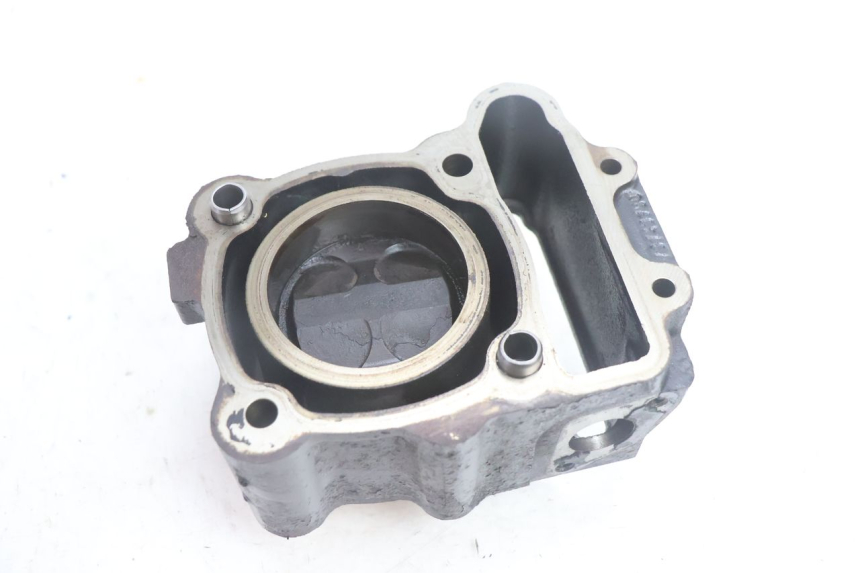 photo de CILINDRO PISTÓN PEUGEOT SATELIS 125 (2006 - 2009) - Zoom estado de uso
