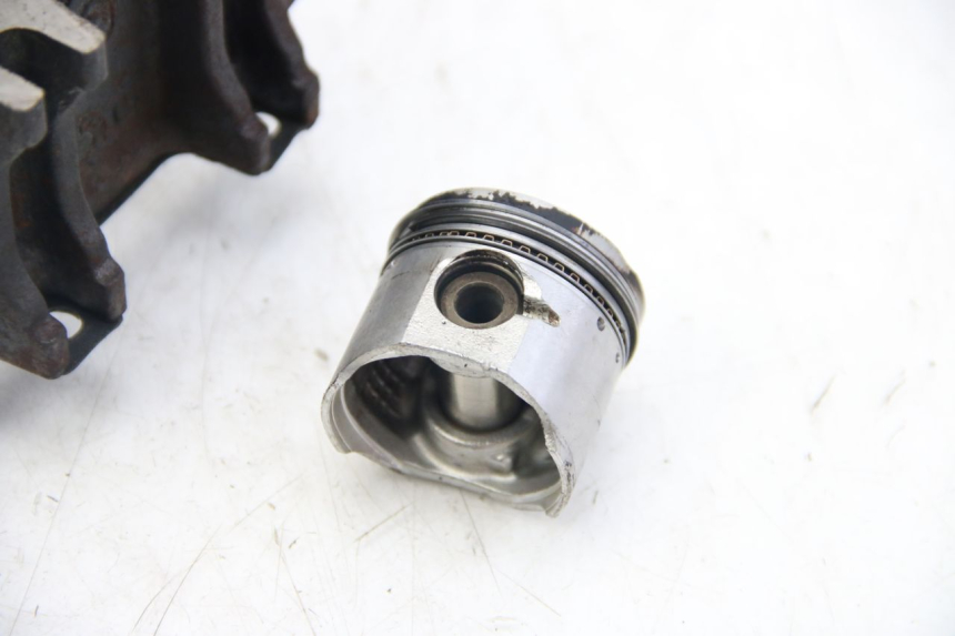 photo de CILINDRO PISTÓN APRILIA SCARABEO 4T 50 (2009 - 2017) - Detalle de la pieza