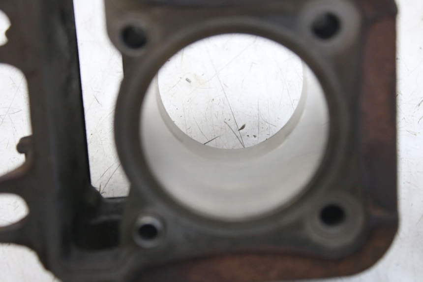 photo de CILINDRO PISTÓN APRILIA SCARABEO 100 (2003 - 2012) - Zoom sobre los componentes