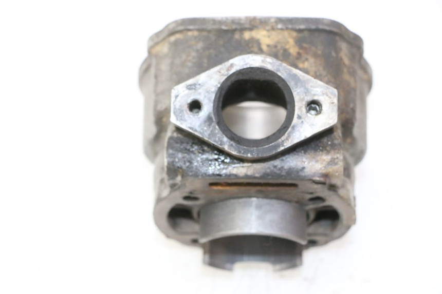photo de CILINDRO PISTON DERBI SENDA SM DRD 50 (2008 - 2013) - Enfoque en la estructura