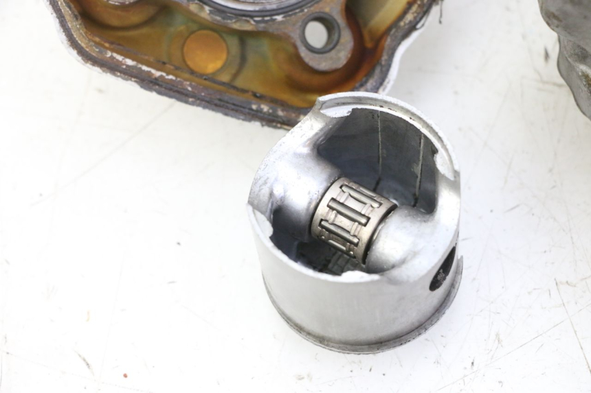 photo de CILINDRO PISTON DERBI SENDA SM DRD 50 (2008 - 2013) - Zoom calidad de ocasión