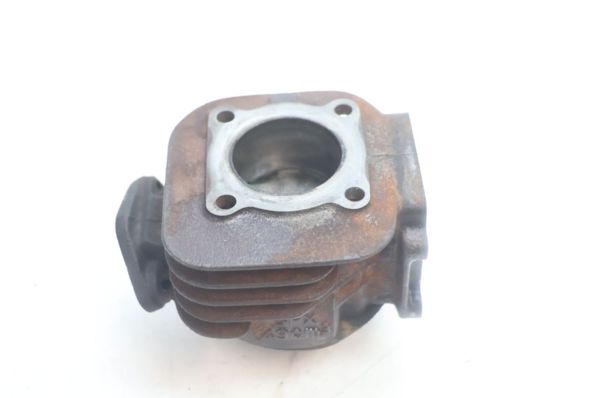 photo de CILINDRO PISTON YAMAHA SLIDER 50 (1999 - 2004) - Primer plano técnico
