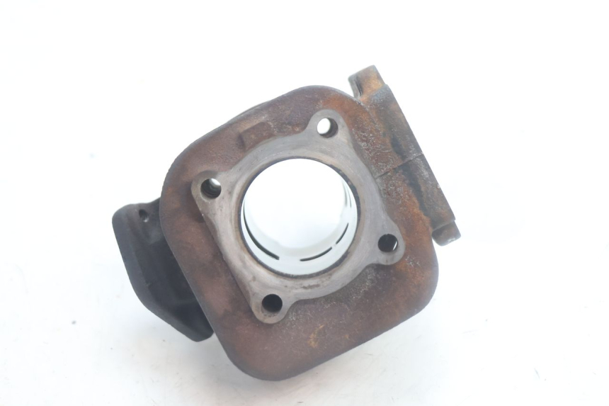 photo de CILINDRO PISTON YAMAHA SLIDER 50 (1999 - 2004) - Detalles de los puntos de fijación