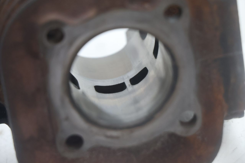 photo de CILINDRO PISTON YAMAHA SLIDER 50 (1999 - 2004) - Estado de la superficie y material