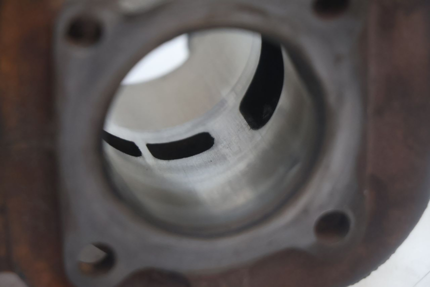 photo de CILINDRO PISTON YAMAHA SLIDER 50 (1999 - 2004) - Marcados y referencias originales