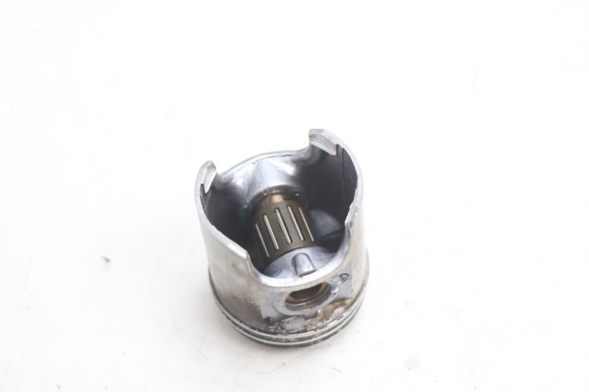 photo de CILINDRO PISTON PEUGEOT SPEEDFIGHT 2 AC 50 (2000 - 2009) - Enfoque en la estructura