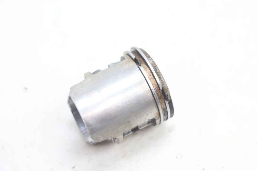 photo de CILINDRO PISTON PEUGEOT SPEEDFIGHT 2 AC 50 (2000 - 2009) - Ángulo de visión alternativo