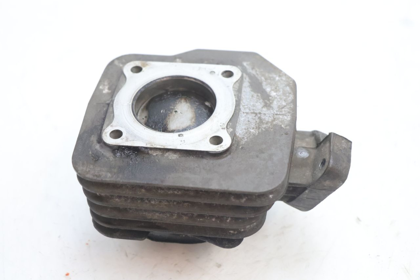 photo de CILINDRO PISTON PEUGEOT SPEEDFIGHT 2 AC 50 (2000 - 2009) - Otra perspectiva