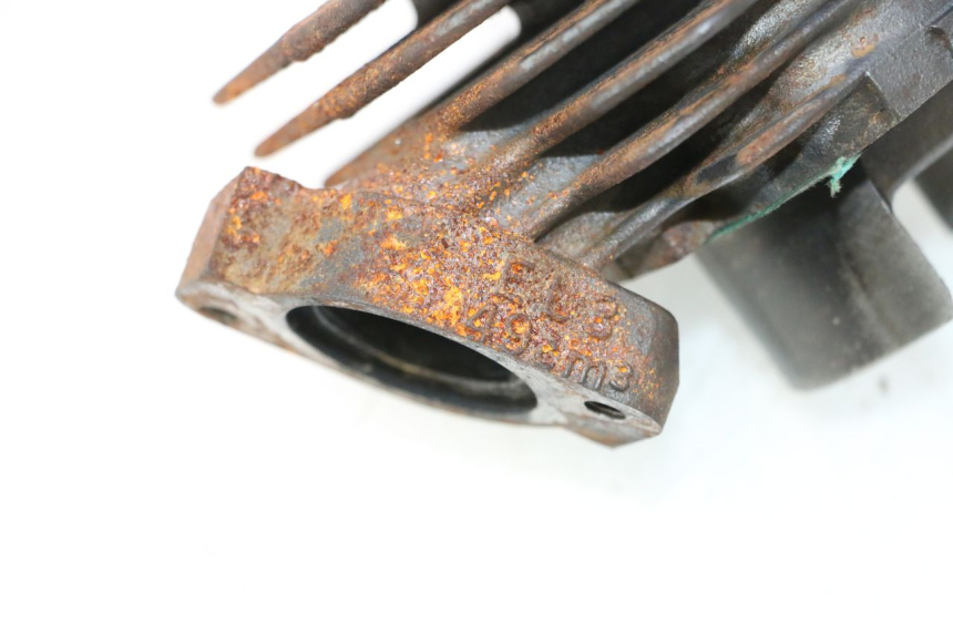 photo de CILINDRO PISTON PEUGEOT SPEEDFIGHT 2 AC 50 (2000 - 2009) - Primer plano de alta resolución