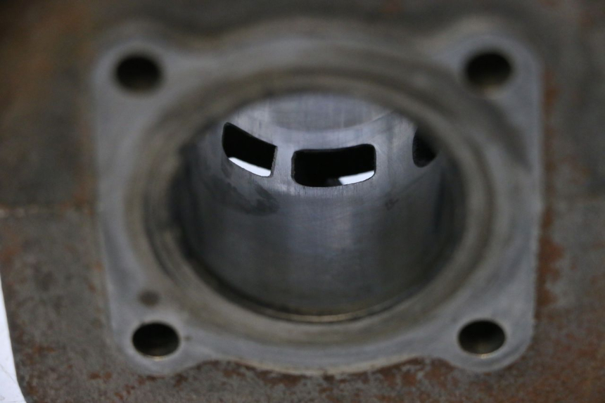 photo de CILINDRO PISTON PEUGEOT SPEEDFIGHT 2 AC 50 (2000 - 2009) - Recambio usado revisado