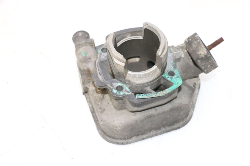 photo de CILINDRO PISTON PEUGEOT SPEEDFIGHT LC 50 (1996 - 2002) - Zoom sobre los componentes
