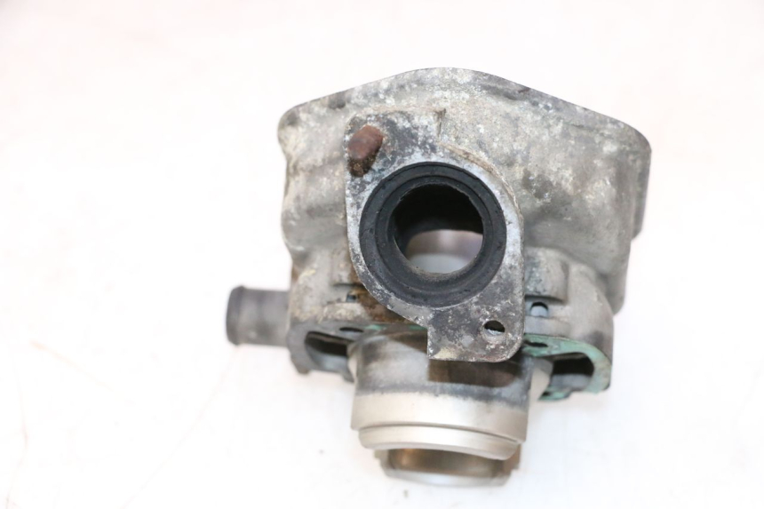 photo de CILINDRO PISTON PEUGEOT SPEEDFIGHT LC 50 (1996 - 2002) - Primer plano de alta resolución