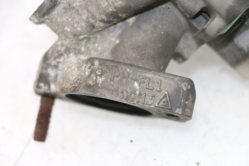photo de CILINDRO PISTON PEUGEOT SPEEDFIGHT LC 50 (1996 - 2002) - Enfoque en la estructura