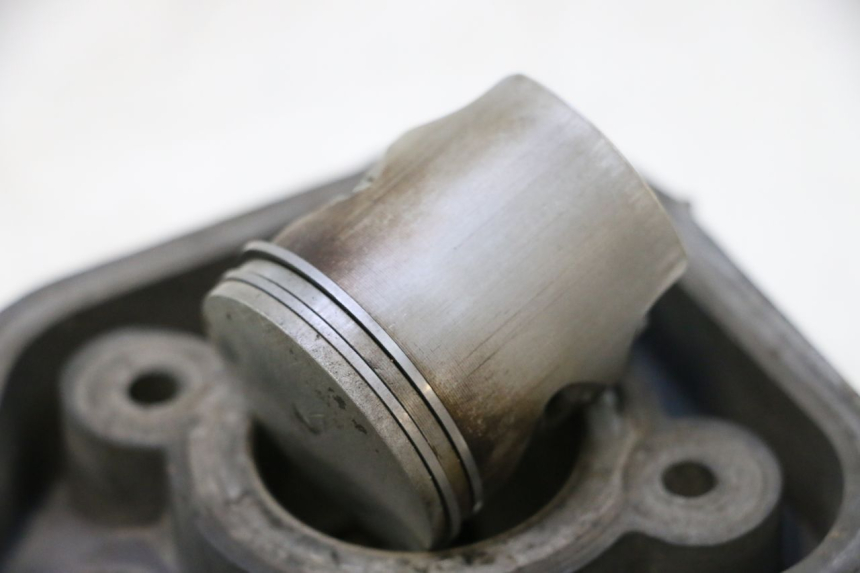 photo de CILINDRO PISTON PEUGEOT SPEEDFIGHT LC 50 (1996 - 2002) - Vista principal