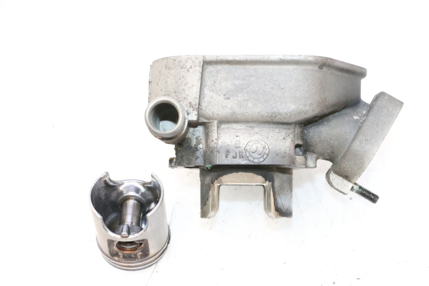photo de CILINDRO PISTON PEUGEOT SPEEDFIGHT LC 50 (1996 - 2002) - Ángulo de visión alternativo