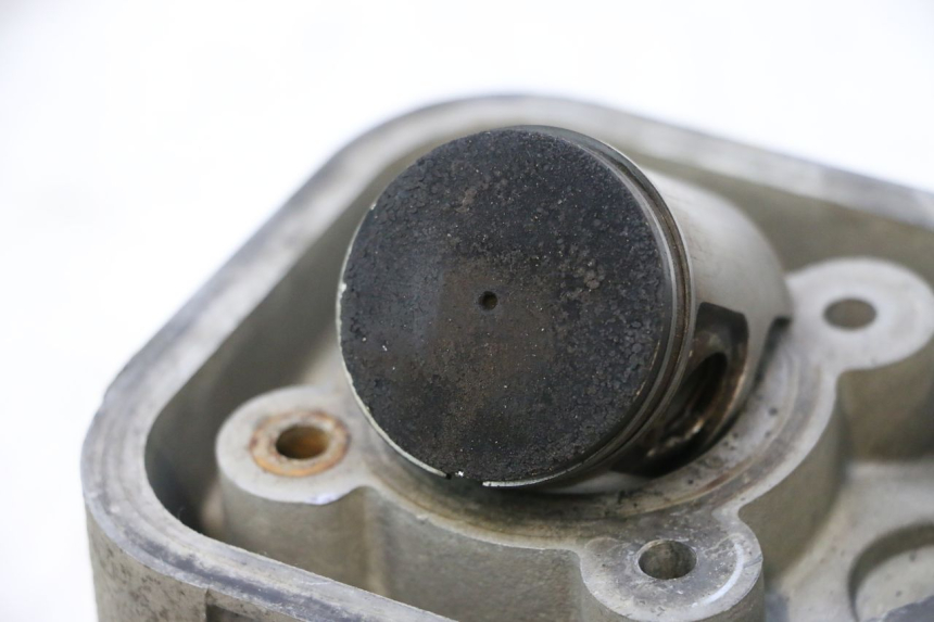 photo de CILINDRO PISTON PEUGEOT SPEEDFIGHT LC 50 (1996 - 2002) - Zoom calidad de ocasión